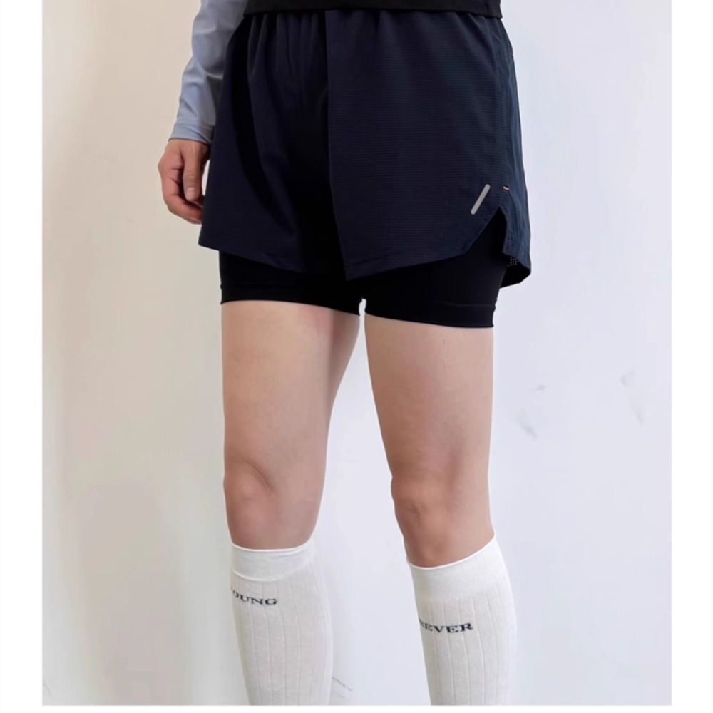 Shorts Esportivos Femininos de - Running Gear Junior avaliação e preço